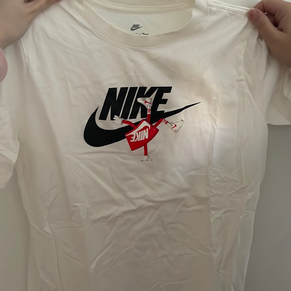 nike shirt